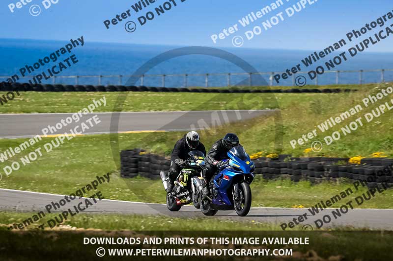 anglesey no limits trackday;anglesey photographs;anglesey trackday photographs;enduro digital images;event digital images;eventdigitalimages;no limits trackdays;peter wileman photography;racing digital images;trac mon;trackday digital images;trackday photos;ty croes